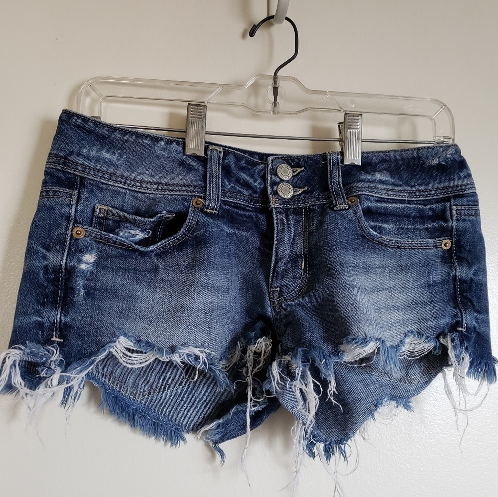 America Eagle distressed denim shorts